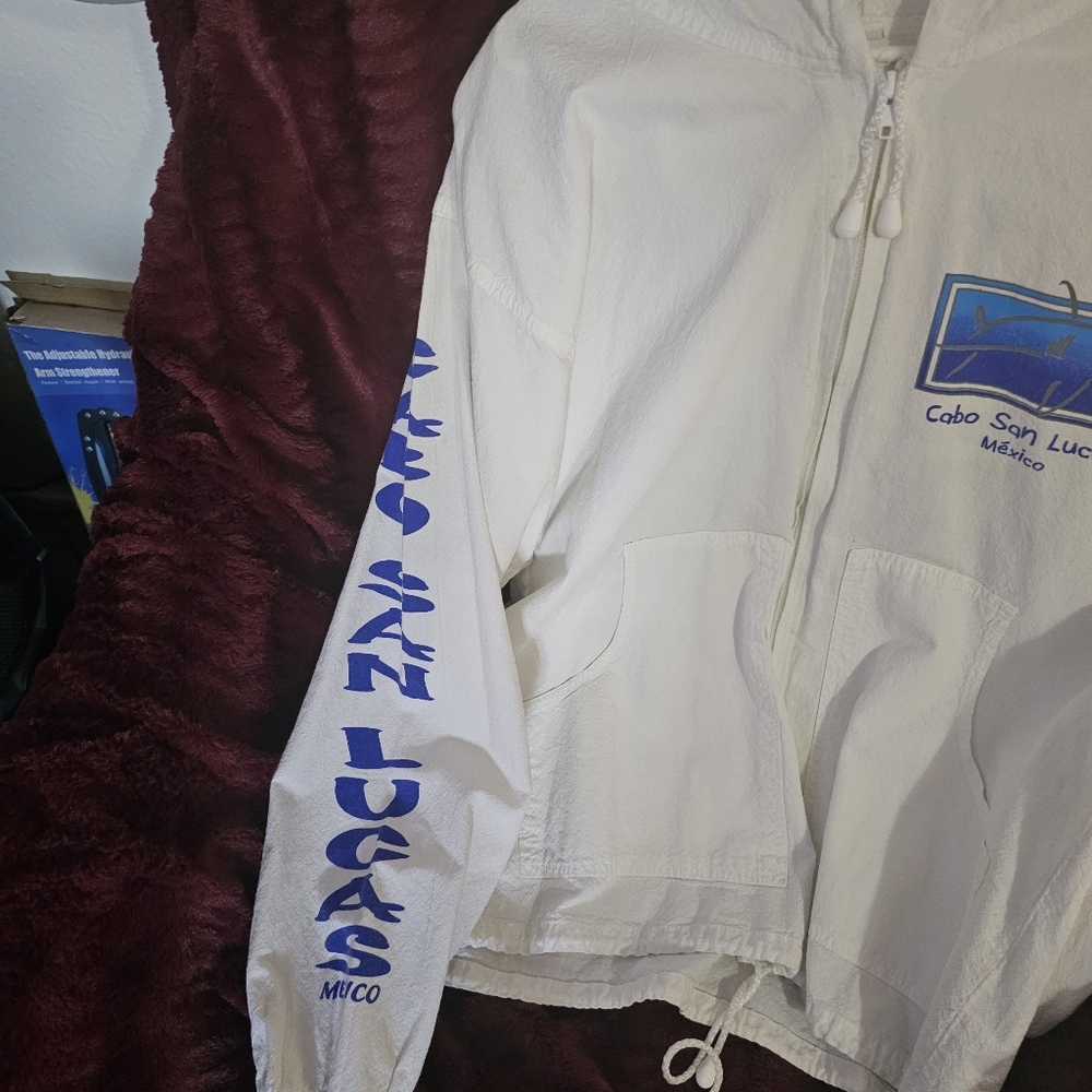 Lightweight jacket - Picture 3 of 6
